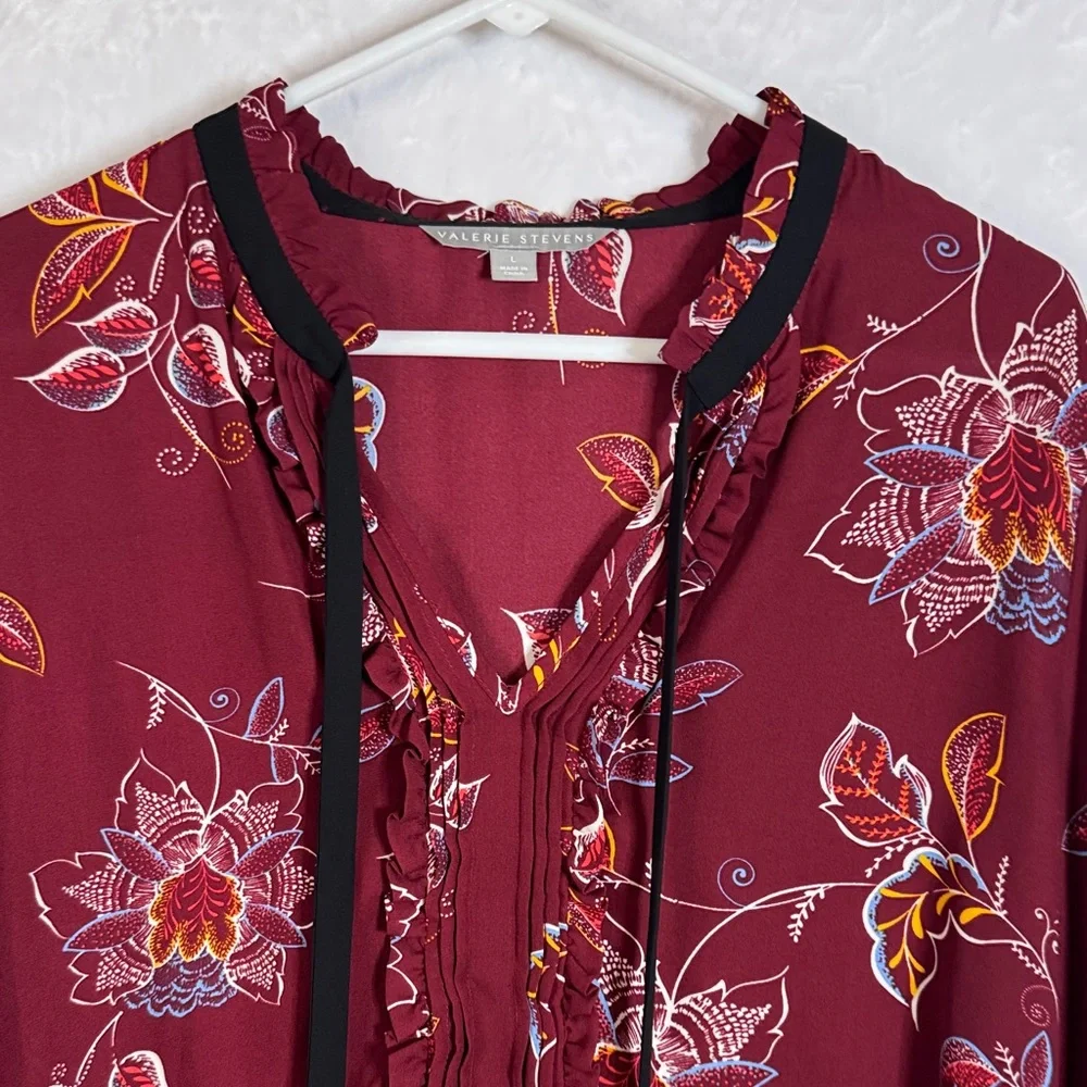 Valerie Stevens Semi Sheer Floral Burgundy Blouse Large
